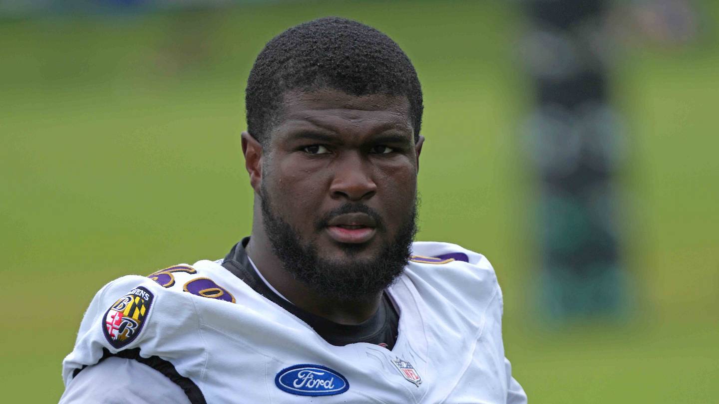 This Bucs' Defensive Lineman Has Been Described as a 'Brick Wall'