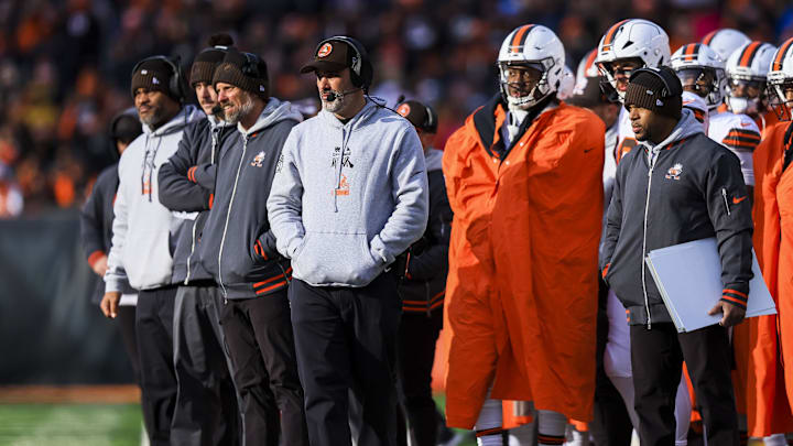 Dec 22, 2024; Cincinnati, Ohio, USA; Cleveland Browns head coach Kevin Stefanski during the second half against the Cincinnati Bengals at Paycor Stadium. Mandatory Credit: Katie Stratman-Imagn Images