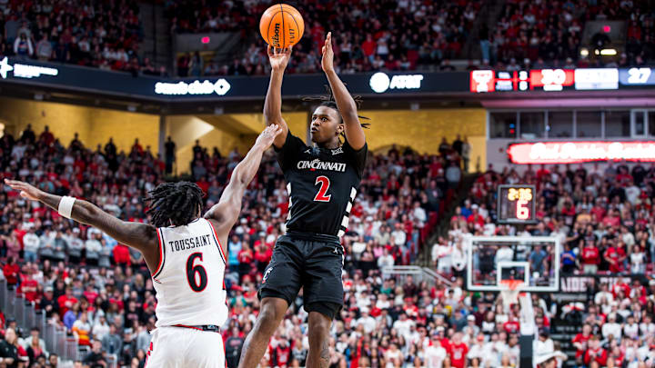 Cincinnati Bearcats upset Texas Tech Red Raiders at United Supermarkets Arena in 2024