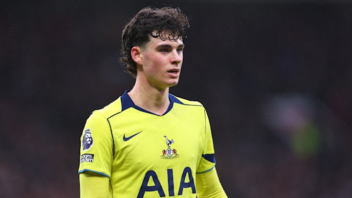 Manchester United v Tottenham Hotspur - Premier League