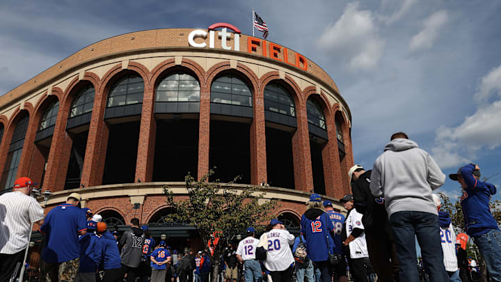 Division Series - Philadelphia Phillies v New York Mets - Game 3