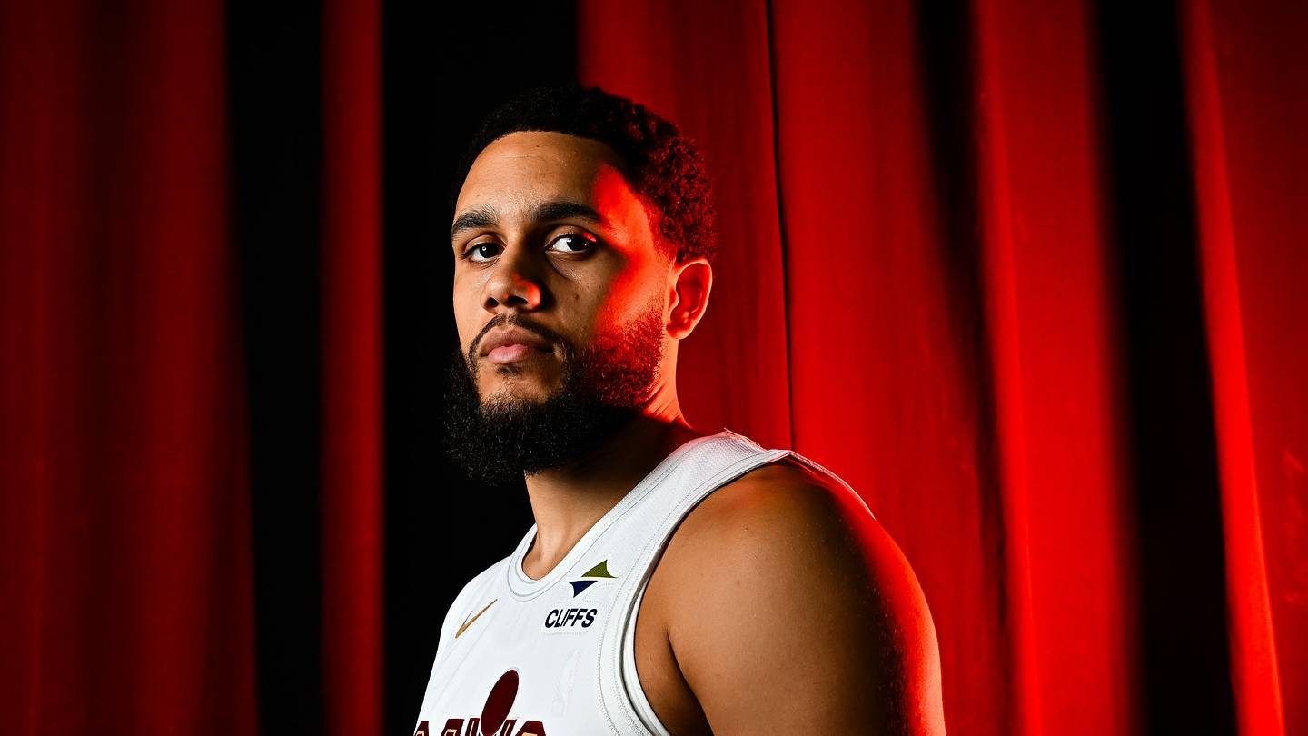 One Two-Way Player Made His Name Known to Cavs Fans After First Preseason Game