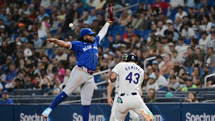 Toronto Blue Jays v Tampa Bay Rays