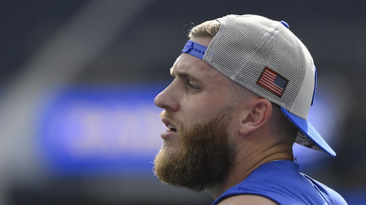 Nov 19, 2023; Inglewood, California, USA; Los Angeles Rams wide receiver Cooper Kupp (10) during pre-game warms up before an NFL game against the Seattle Seahawks at SoFi Stadium. Mandatory Credit: Robert Hanashiro-Imagn Images