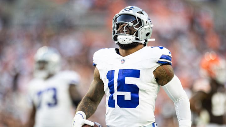 Sep 8, 2024; Cleveland, Ohio, USA; Dallas Cowboys running back Ezekiel Elliott (15) celebrates his first down run against the Cleveland Browns during the fourth quarter at Huntington Bank Field. Mandatory Credit: Scott Galvin-Imagn Images