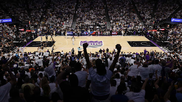 Golden State Warriors v Sacramento Kings - Game Seven