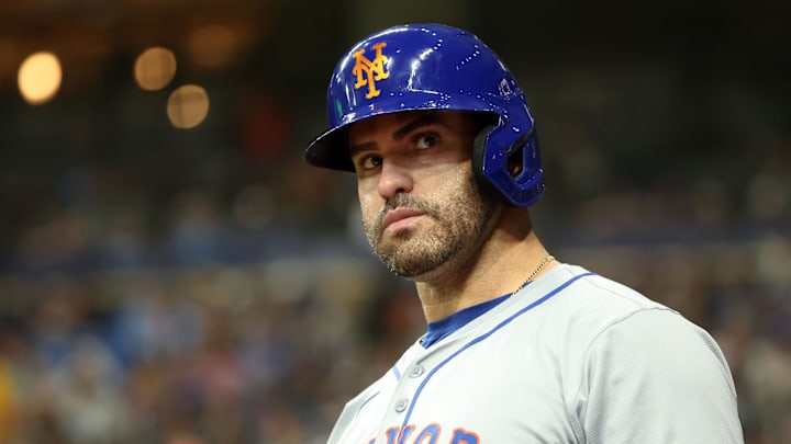 May 4, 2024; St. Petersburg, Florida, USA;  New York Mets designated hitter J.D. Martinez (28) looks