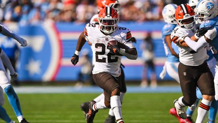 Oct 25, 2026; Nashville, Tennessee, USA; Cleveland Browns running back Dylan Sampson (22) runs with the ball against the Tennessee Titans during the second half at Nissan Stadium. Mandatory Credit: Steve Roberts-Imagn Images Oct 25, 2026; Nashville, Tennessee, USA; Cleveland Browns running back Dylan Sampson (22) runs with the ball against the Tennessee Titans during the second half at Nissan Stadium. Mandatory Credit: Steve Roberts-Imagn Images
