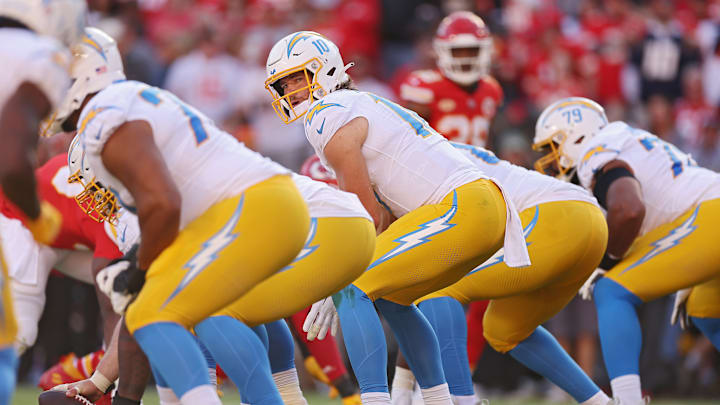 Los Angeles Chargers v Kansas City Chiefs