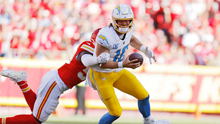 Los Angeles Chargers v Kansas City Chiefs