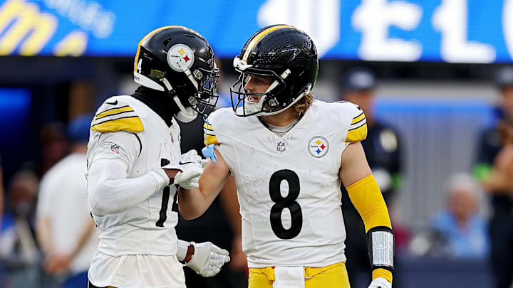 Pittsburgh Steelers v Los Angeles Rams
