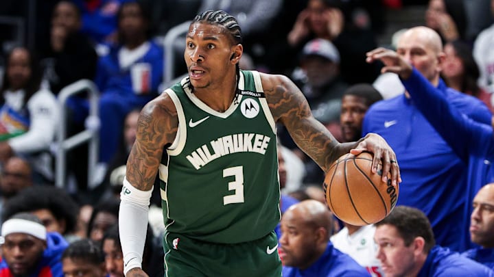 Milwaukee Bucks v Detroit Pistons