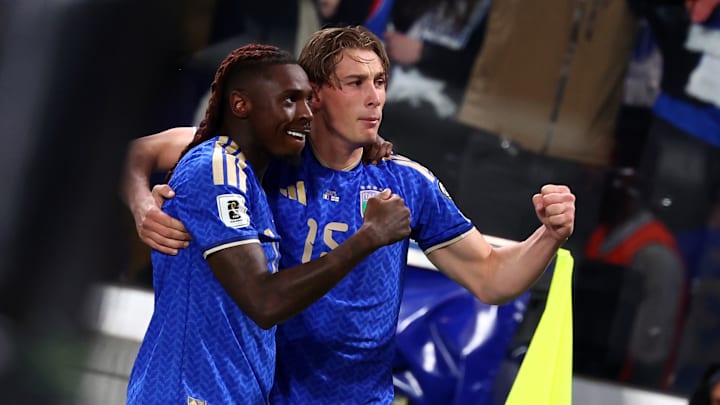 Les Italiens ont battu l'Irlande du Nord (2-0) ce jeudi soir. Les Italiens ont battu l'Irlande du Nord (2-0) ce jeudi soir.