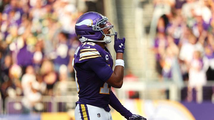 Sep 13, 2026; Minneapolis, Minnesota, USA; Minnesota Vikings safety Jakobe Thomas (8) reacts after a play during the first half against the Green Bay Packers at U.S. Bank Stadium. Mandatory Credit: Matt Krohn-Imagn Images Sep 13, 2026; Minneapolis, Minnesota, USA; Minnesota Vikings safety Jakobe Thomas (8) reacts after a play during the first half against the Green Bay Packers at U.S. Bank Stadium. Mandatory Credit: Matt Krohn-Imagn Images