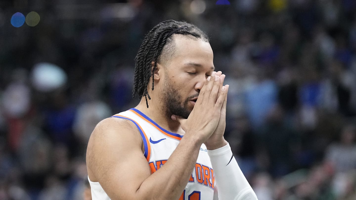 Knicks Dominate Bucks in Statement Road Win