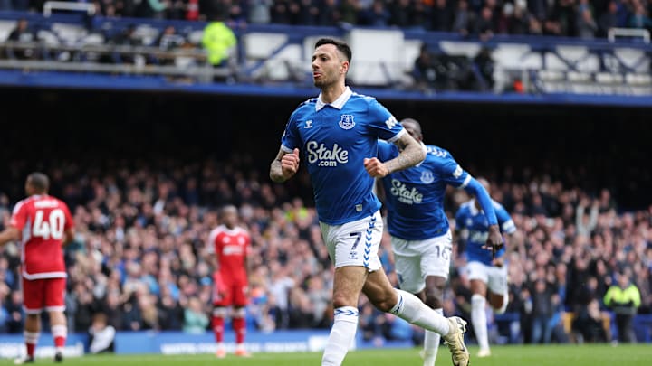 Everton FC v Nottingham Forest - Premier League