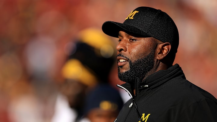 Michigan v USC