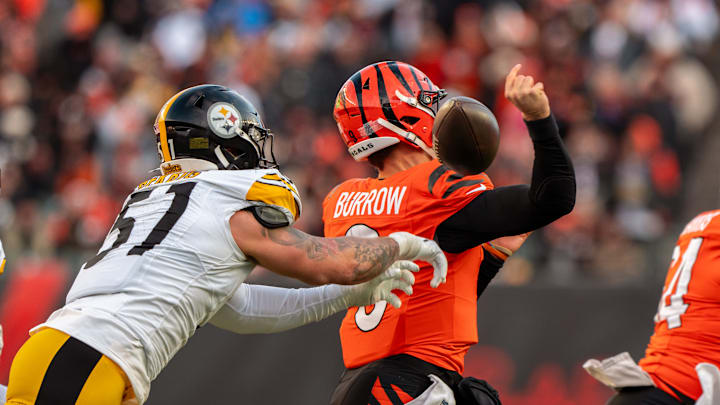 Pittsburgh Steelers v. Cincinnati Bengals