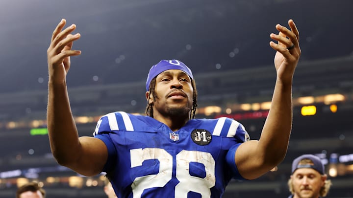 Tennessee Titans v Indianapolis Colts Tennessee Titans v Indianapolis Colts