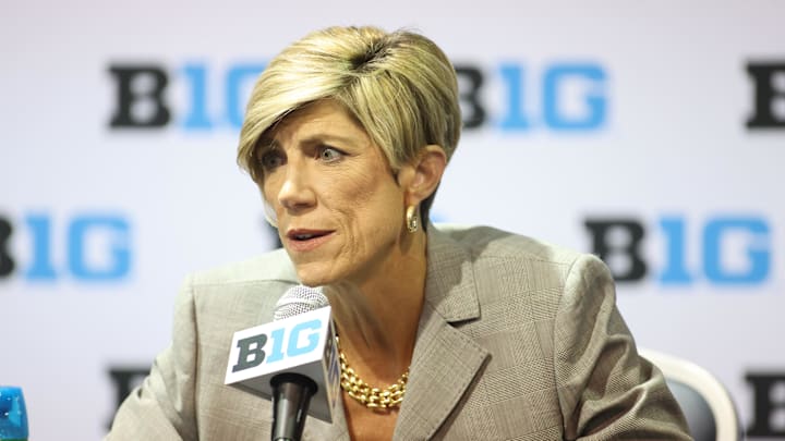 Oct 8, 2025; Rosemont, Illinois, USA; Iowa Head Coach Jan Jensen speaks during Big Ten Women’s Basketball Media Days at the Donald E. Stephens Convention Center. Mandatory Credit: Talia Sprague-Imagn Images Oct 8, 2025; Rosemont, Illinois, USA; Iowa Head Coach Jan Jensen speaks during Big Ten Women’s Basketball Media Days at the Donald E. Stephens Convention Center. Mandatory Credit: Talia Sprague-Imagn Images