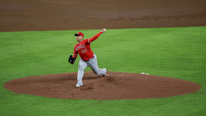 Sep 19, 2024; Houston, Texas, USA; Los Angeles Angels relief pitcher Jose Suarez (54) pitches against the Houston Astros in the first inning at Minute Maid Park. Mandatory Credit: Thomas Shea-Imagn Images Sep 19, 2024; Houston, Texas, USA; Los Angeles Angels relief pitcher Jose Suarez (54) pitches against the Houston Astros in the first inning at Minute Maid Park. Mandatory Credit: Thomas Shea-Imagn Images