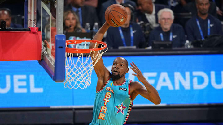 Feb 16, 2025; San Francisco, CA, USA; Shaqís OGs forward Kevin Durant (35) of the Sacramento Kings dunks against Candaceís Rising Stars during the 2025 NBA All Star Game at Chase Center. Mandatory Credit: Darren Yamashita-Imagn Images Feb 16, 2025; San Francisco, CA, USA; Shaqís OGs forward Kevin Durant (35) of the Sacramento Kings dunks against Candaceís Rising Stars during the 2025 NBA All Star Game at Chase Center. Mandatory Credit: Darren Yamashita-Imagn Images
