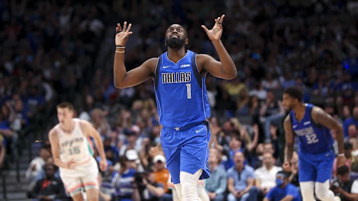 Dallas Mavericks, Theo Pinson