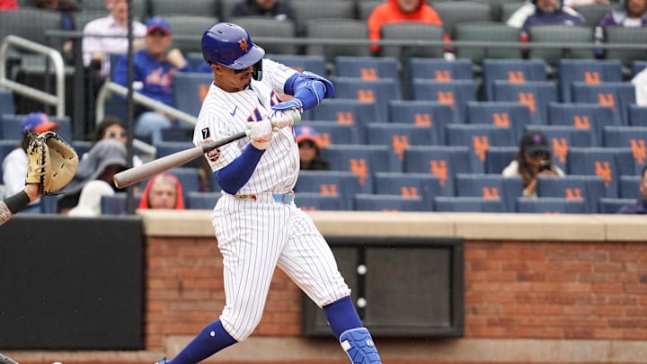 May 28, 2025; New York, New York, USA; New York Mets third baseman Mark Vientos (27) bats during the third inning against the Chicago White Sox at Citi Field. Mandatory Credit: Lucas Boland-Imagn Images
