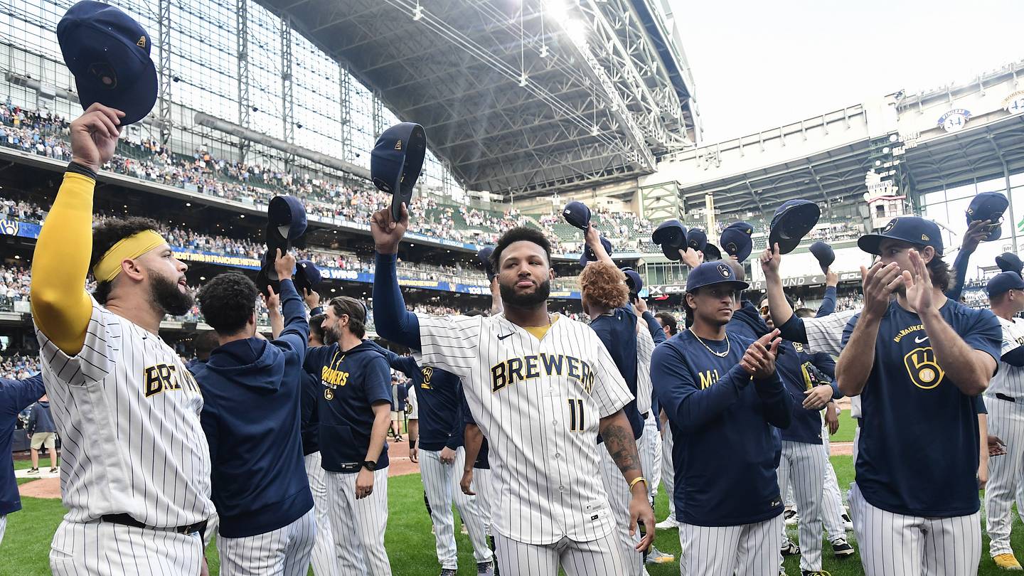 Photo: Dairyland Express Brewers Clinch Top Seed With Franchise Record 103 Wins