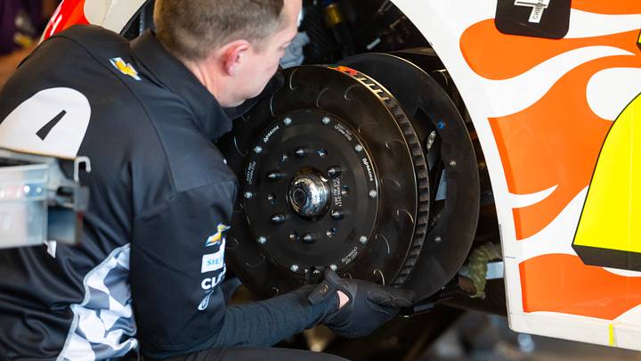 Detailed view of a brake rotor for the car of NASCAR Cup Series driver William Byron during practice for the NASCAR Championship race at Phoenix Raceway. Mark J. Rebilas-Imagn Images Detailed view of a brake rotor for the car of NASCAR Cup Series driver William Byron during practice for the NASCAR Championship race at Phoenix Raceway. Mark J. Rebilas-Imagn Images