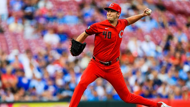 Sep 19, 2026; Cincinnati, Ohio, USA; Cincinnati Reds starting pitcher Nick Lodolo (40) pitches against the Chicago Cubs in the first inning at Great American Ball Park. Mandatory Credit: Katie Stratman-Imagn Images Sep 19, 2026; Cincinnati, Ohio, USA; Cincinnati Reds starting pitcher Nick Lodolo (40) pitches against the Chicago Cubs in the first inning at Great American Ball Park. Mandatory Credit: Katie Stratman-Imagn Images