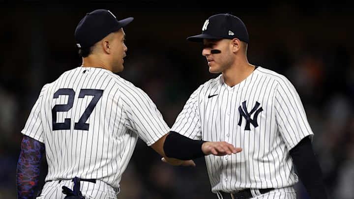 Anthony Rizzo es uno de los jugadores sobrepagados de los Yankees