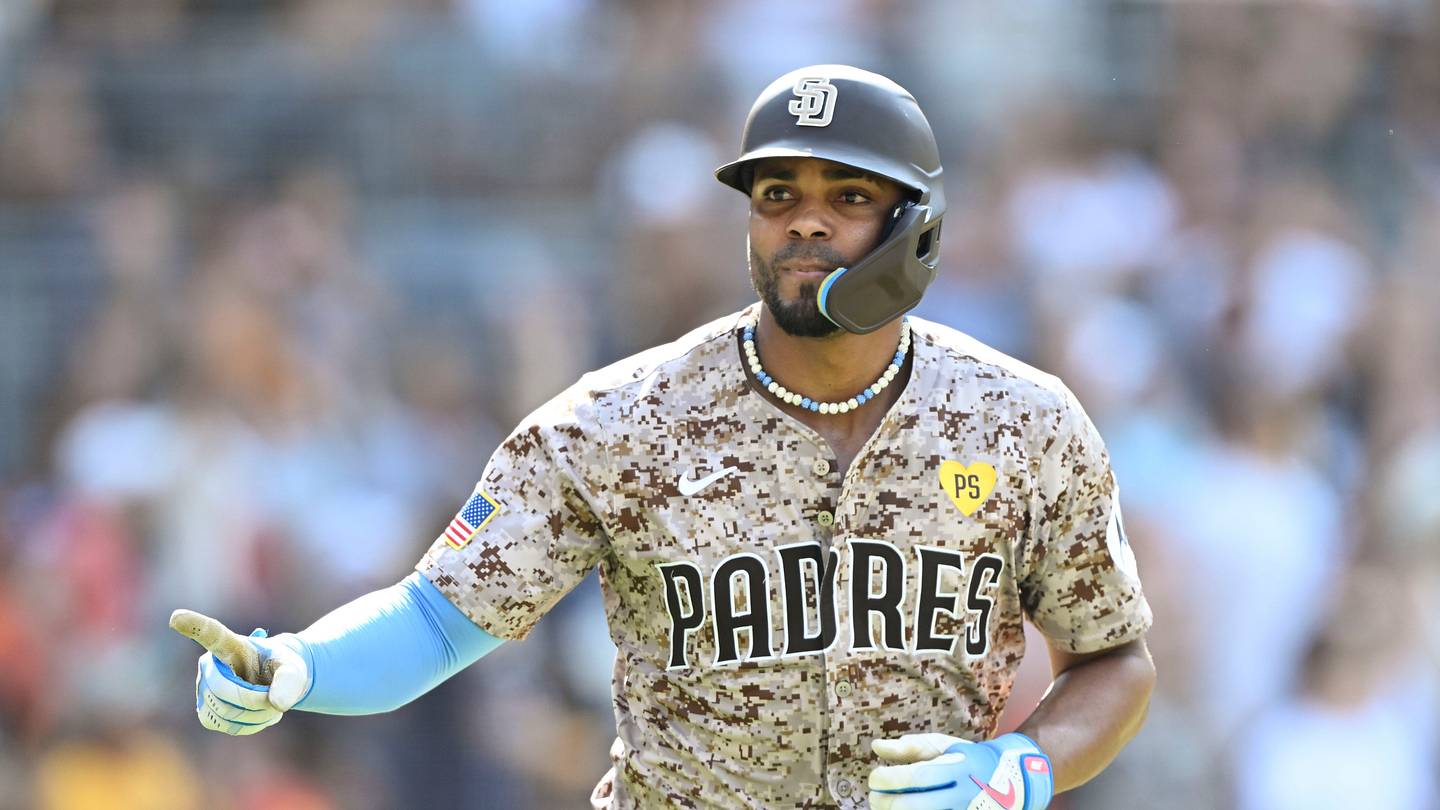 Xander Bogaerts ボブルヘッド San Diego Padres 01m0qgbp3mvrqvrwmc6c.jpg