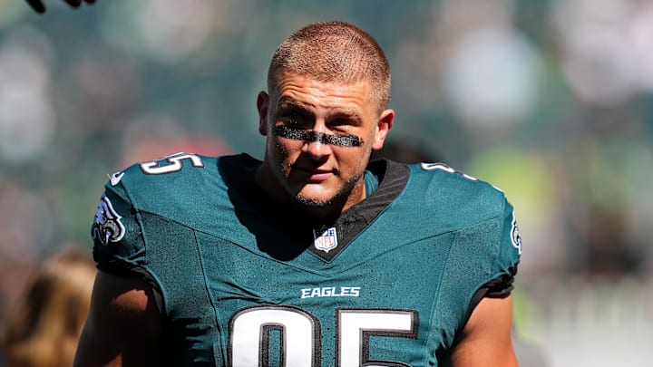 Philadelphia Eagles defensive tackle Ty Robinson