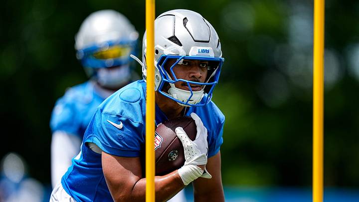 Detroit Lions running back Sione Vaki (33) practices during mini camp at Meijer Performance Center in Allen Park on Tuesday, June 16, 2026.