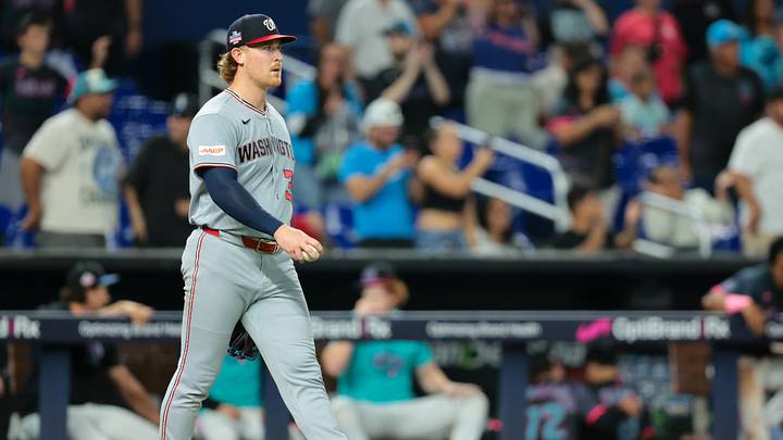 Aug 21, 2026; Miami, Florida, USA; Washington Nationals pitcher Clayton Beeter (39) looks on after making a throwing error to first base against the Miami Marlins during the ninth inning at loanDepot Park. Mandatory Credit: Sam Navarro-Imagn Images Aug 21, 2026; Miami, Florida, USA; Washington Nationals pitcher Clayton Beeter (39) looks on after making a throwing error to first base against the Miami Marlins during the ninth inning at loanDepot Park. Mandatory Credit: Sam Navarro-Imagn Images