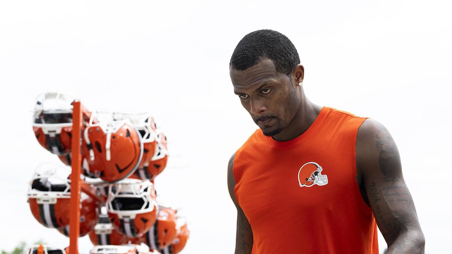 Deshaun Watson Responds to Jimmy Haslam's "Swing and Miss" C