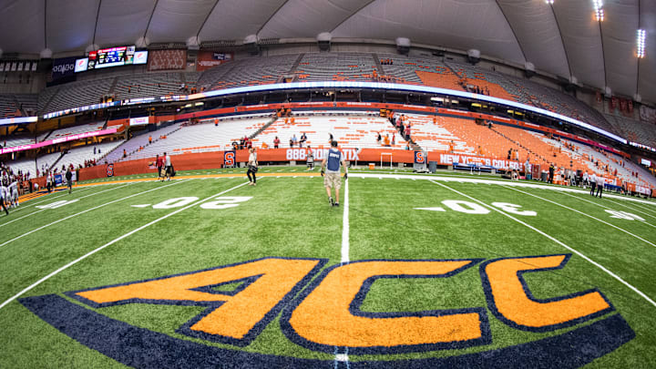 Vernell Brown III, an explosive 2025 4-star wide receiver/return man, is eying a visit to Syracuse football, an analyst says.