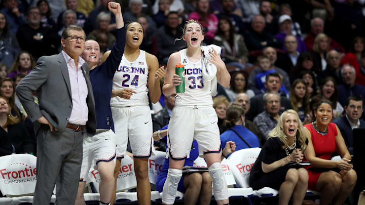 USF Vs UConn Huskies