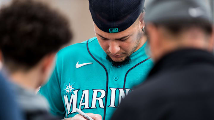 Canada v Seattle Mariners