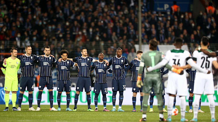 L'arbitre a choisi d'interrompre le match.