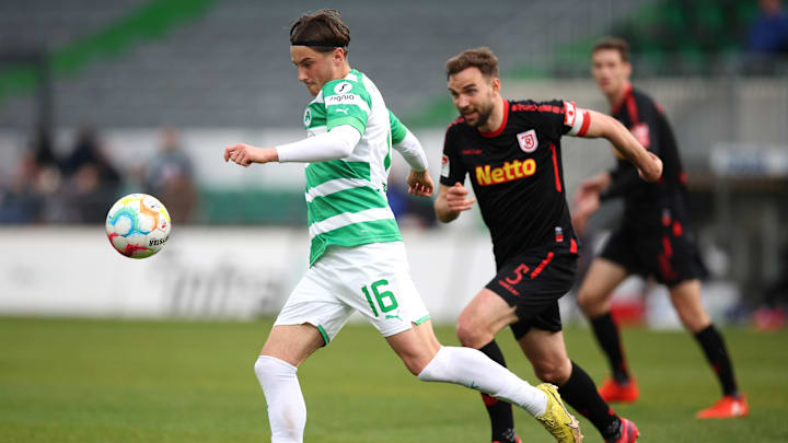 Lukas Petkov bleibt bei den Kleeblättern