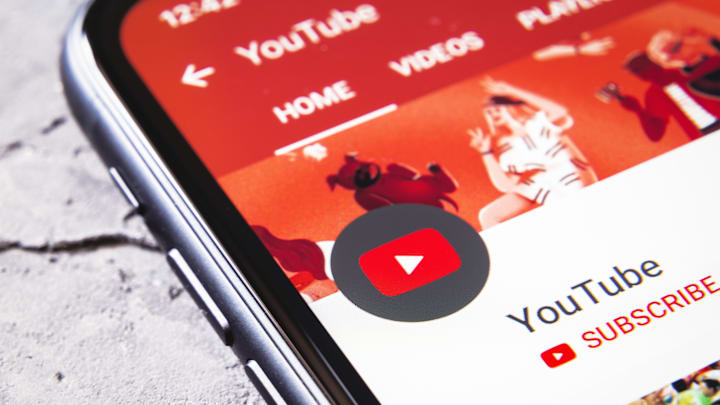 The website expands the feature to non-Premium users.