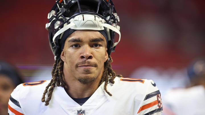 Nov 20, 2022; Atlanta, Georgia, USA; Chicago Bears wide receiver Chase Claypool (10) prepares for a game against the Atlanta Falcons at Mercedes-Benz Stadium. Mandatory Credit: Brett Davis-Imagn Images