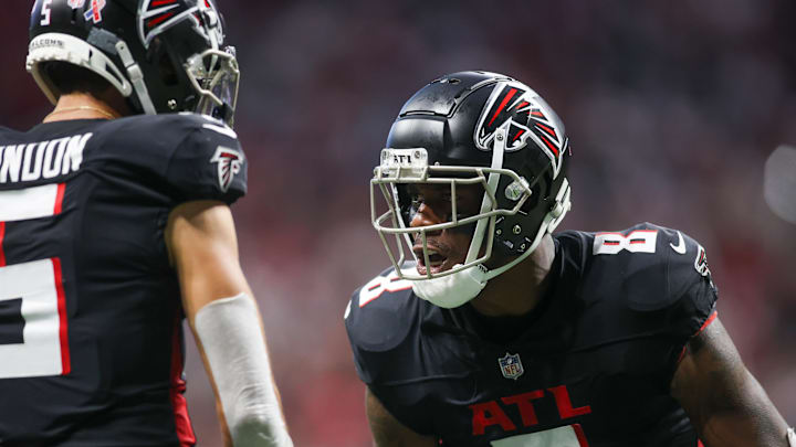 Sep 10, 2023; Atlanta, Georgia, USA; Atlanta Falcons tight end Kyle Pitts (8) reacts with wide