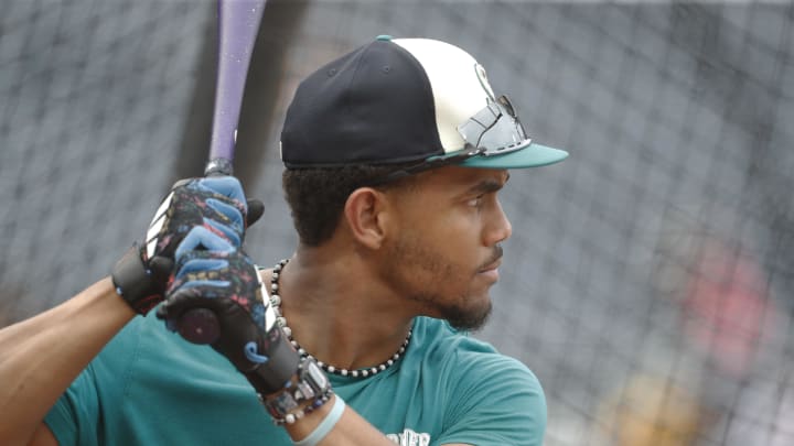 Seattle Mariners designated hitter outfielder Julio Rodriguez (44) in the batting cage before a game against the Pittsburgh Pirates at PNC Park on Aug 16. Seattle Mariners designated hitter outfielder Julio Rodriguez (44) in the batting cage before a game against the Pittsburgh Pirates at PNC Park on Aug 16.