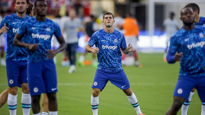 Jul 23, 2022; Orlando, FL, USA; Chelsea forward Christian Pulisic (10) warms up prior to the game against Arsenal at Camping World Stadium. Mandatory Credit: Sam Navarro-Imagn Images