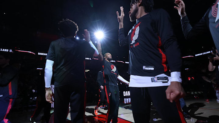 The Trail Blazers are set to sell to Tom Dundon, owner of the NHL's Hurricanes.