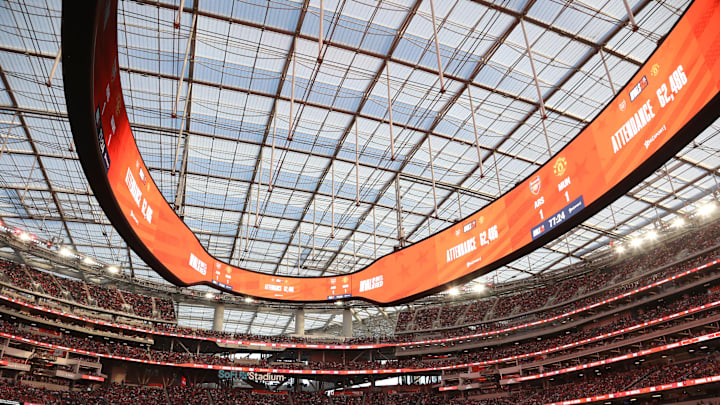 Jul 27, 2024; Inglewood, CA, USA;  A score board showing that 62,486 fans came to watch a Pre-Season Friendly match between Arsenal and Manchester United at SoFi Stadium. Mandatory Credit: Kiyoshi Mio-Imagn Images
