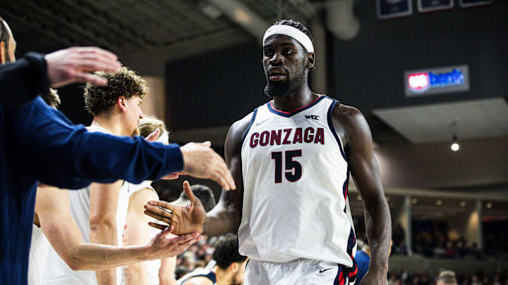Gonzaga Bulldogs forward Graham Ike (15). Gonzaga Bulldogs forward Graham Ike (15).